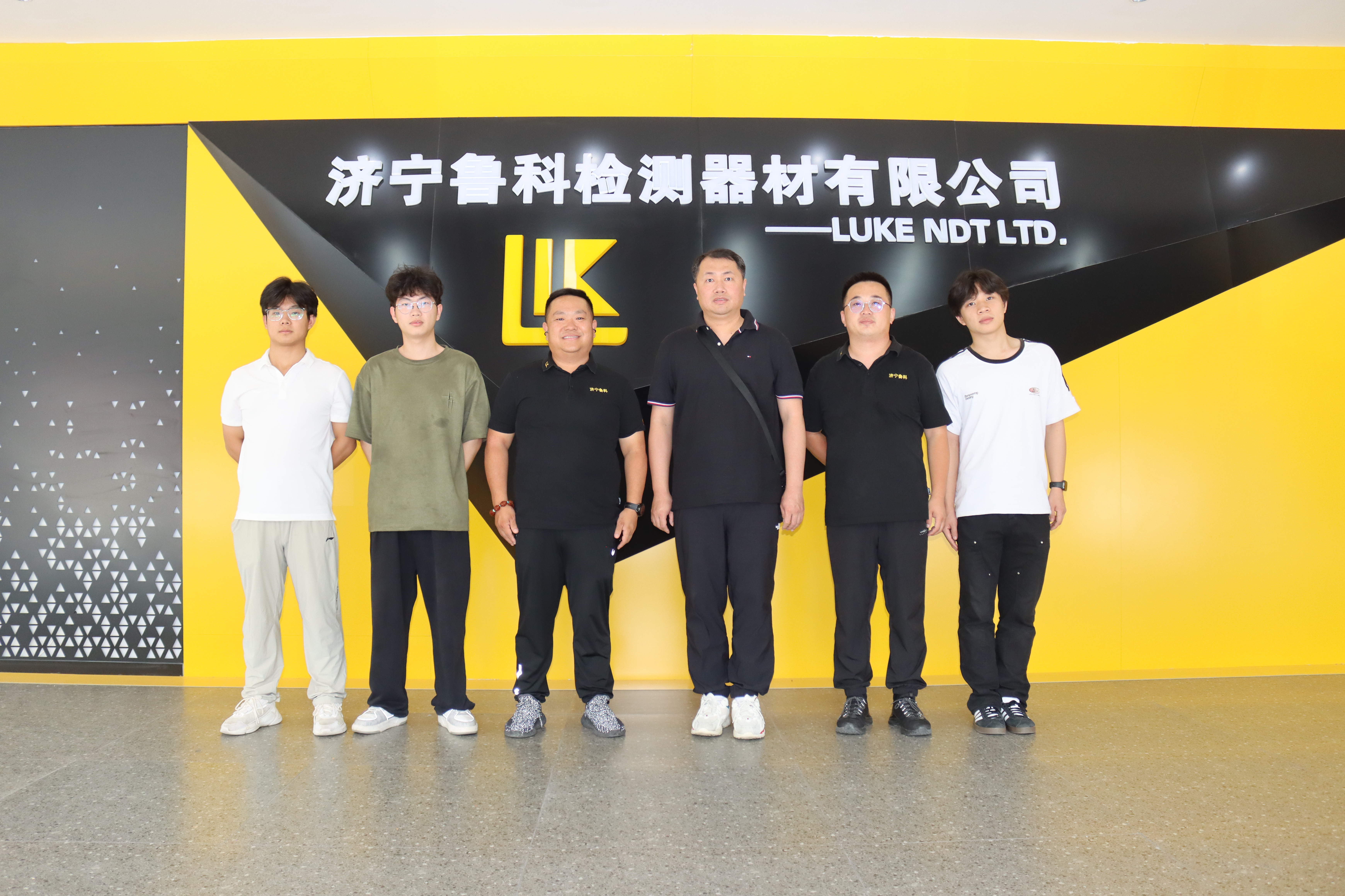 歡迎遼寧裝備制造職業(yè)技術學院理化測試與質檢技術專業(yè)主任劉徐蒞臨濟寧魯科交流指導